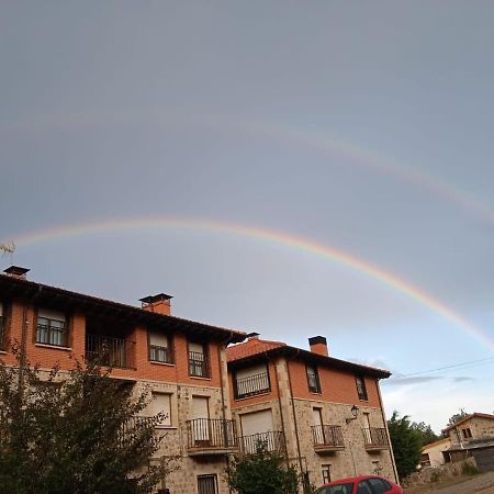 Apartamento Turístico Duero Niño Molinos de Duero Exterior foto